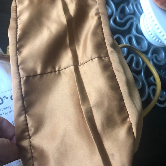 Beautiful Handbag - Picture 9 of 10